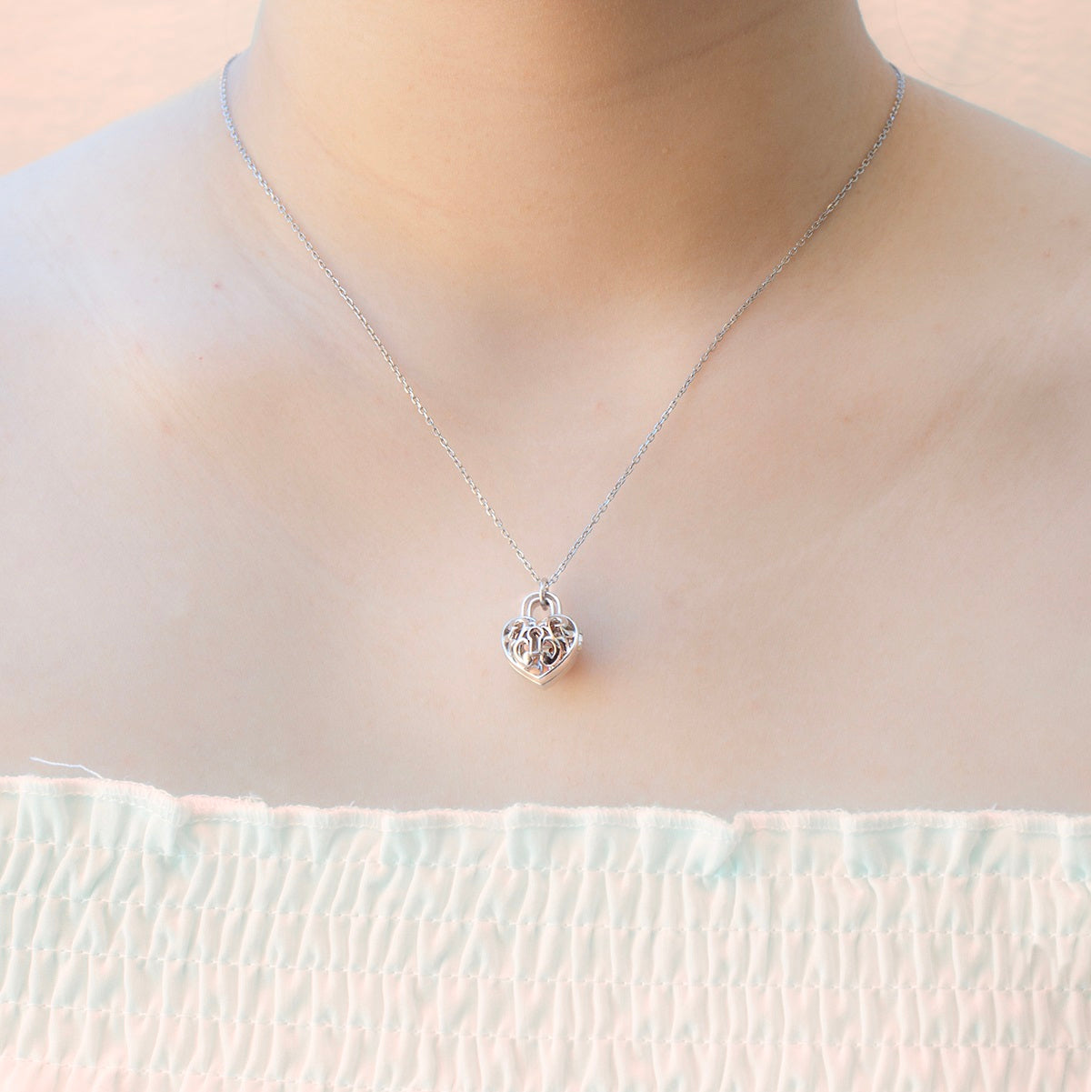 Heart Lock Aroma Necklace | Energy & Healing | Diffusing on the go | Love Gift
